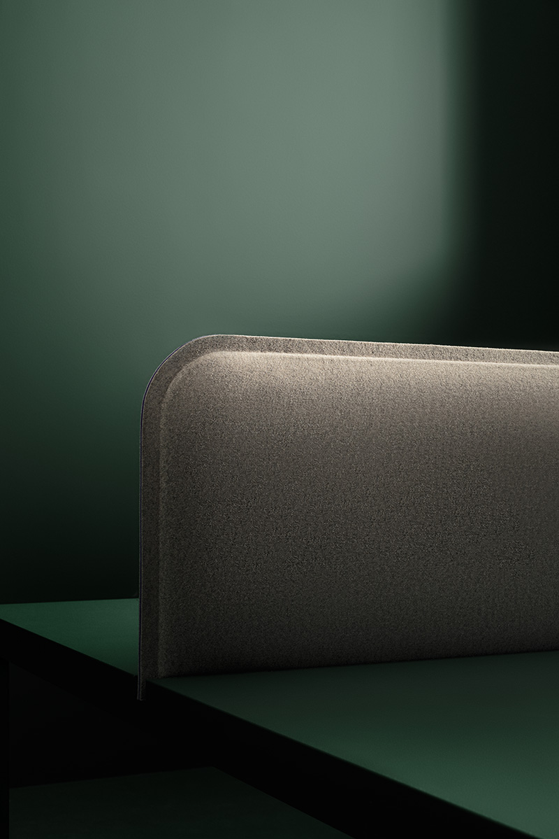 Jasper Bench